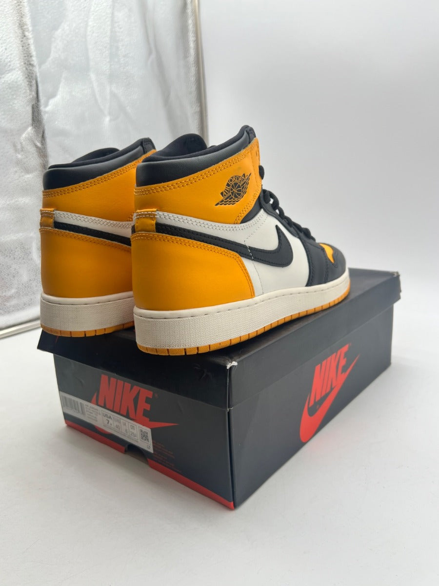 Jordan 1 Retro High OG Taxi (GS) 7Y (Lightly Worn Pre-Owned) - Image 5