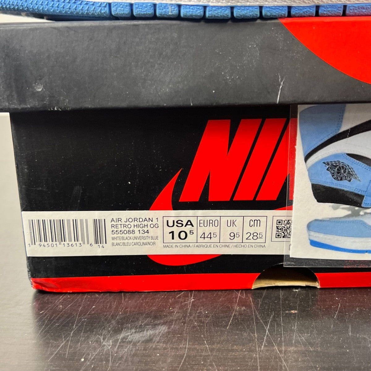 Jordan 1 Retro High OG University Blue 10.5 (Lightly Worn Pre-Owned)JordanWhite/University Blue-Black - Image 4