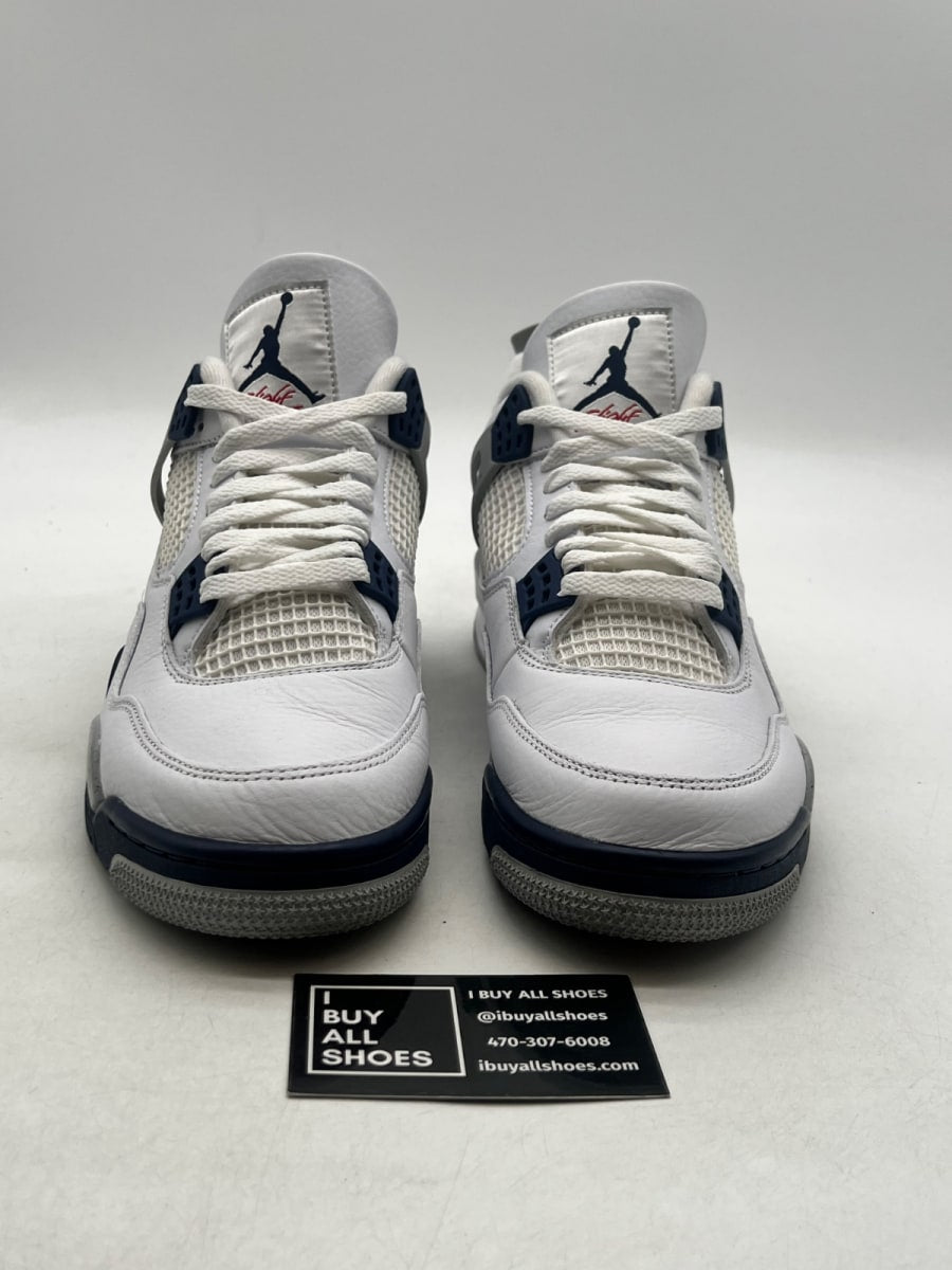 Jordan 4 Retro Midnight Navy 9.5 (Lightly Worn Pre-Owned) - Image 2