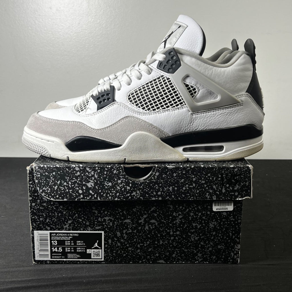 Jordan 4 Retro Military Black 13 (Lightly Worn Pre-Owned)JordanWhite/Black-Neutral Grey - Image 3