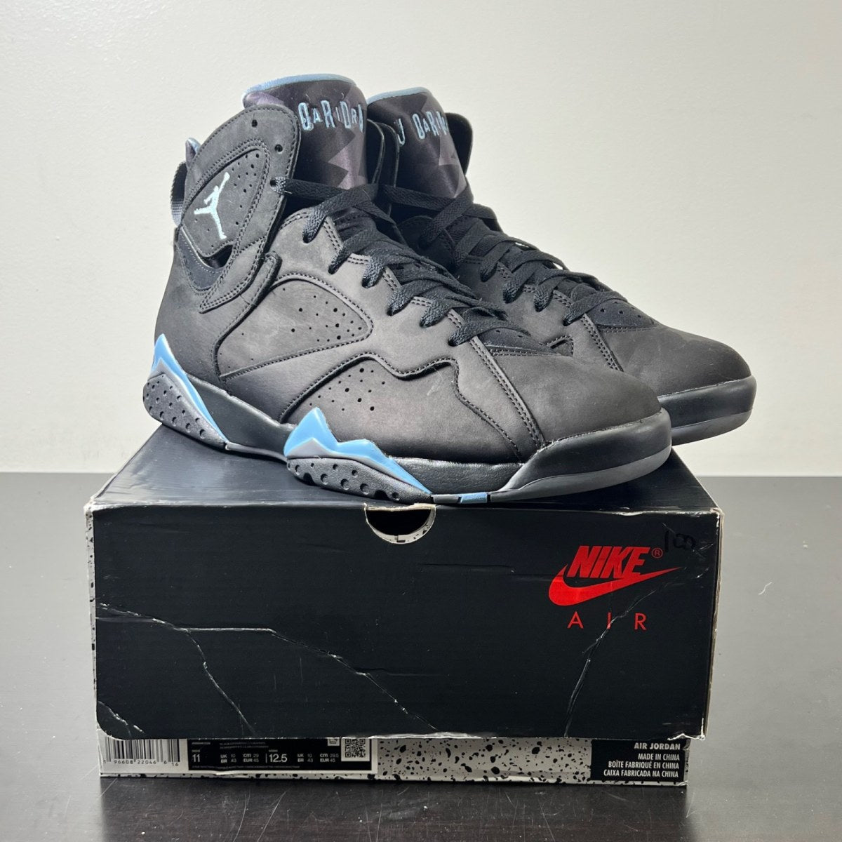 Jordan 7 Retro Chambray (2023) 11 (Lightly Worn Pre-Owned)JordanBlack/Chambray/Light Graphite - Image 1