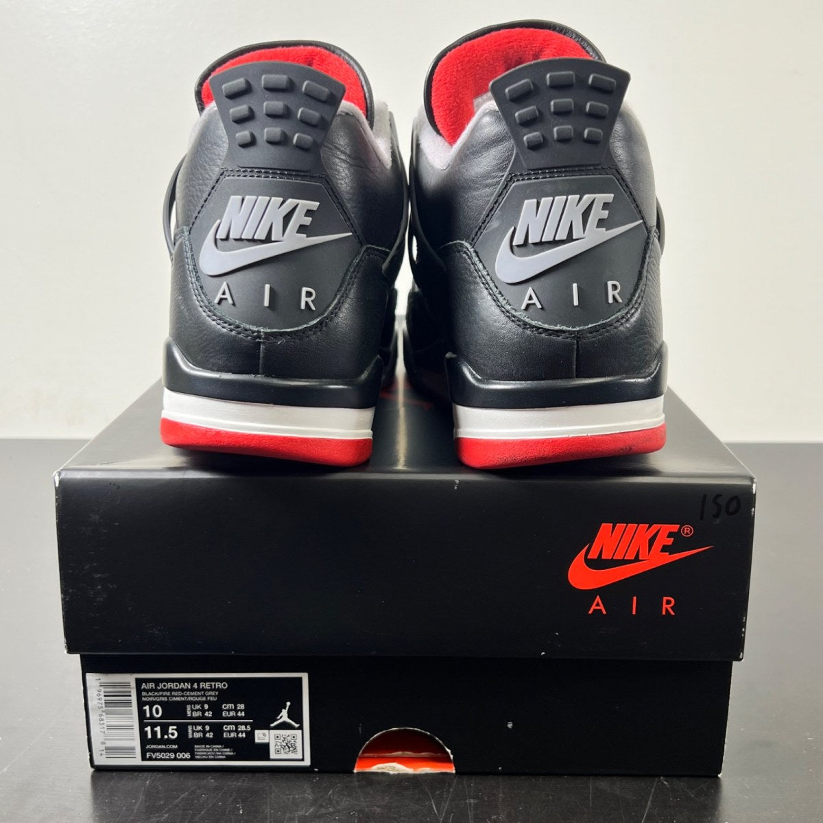 Jordan 4 Retro Bred Reimagined 10 (Lightly Worn Pre-Owned)JordanBlack/Cement Grey/Varsity Red/Summit White - Image 4