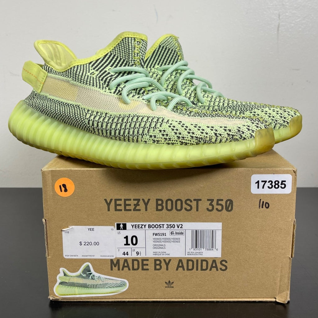 adidas Yeezy Boost 350 V2 Yeezreel (Non-Reflective) 10 (Moderately Worn Pre-Owned)adidasYeezreel/Yeezreel/Yeezreel - Image 1