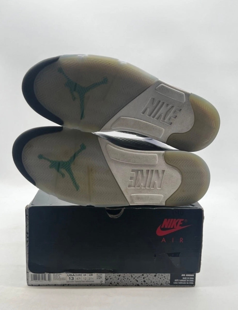 Jordan 5 Retro Grape (2025) 13 (Moderately Worn Pre-Owned)JordanWhite/Grape Ice-New Emerald - Image 8