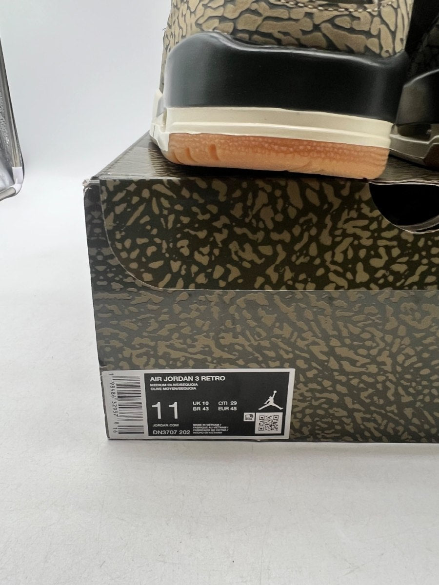Jordan 3 Retro Family Affair 11 (Lightly Worn Pre-Owned)JordanMedium Olive/Sequoia/Neutral Olive/Sail/Total Crimson - Image 4