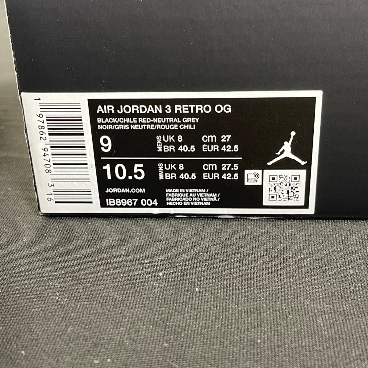 Jordan 3 Retro OG Rare Air 9 (Moderately Worn Pre-Owned)JordanBlack/Chile Red/Neutral Grey/Military Blue/Coconut Milk - Image 7