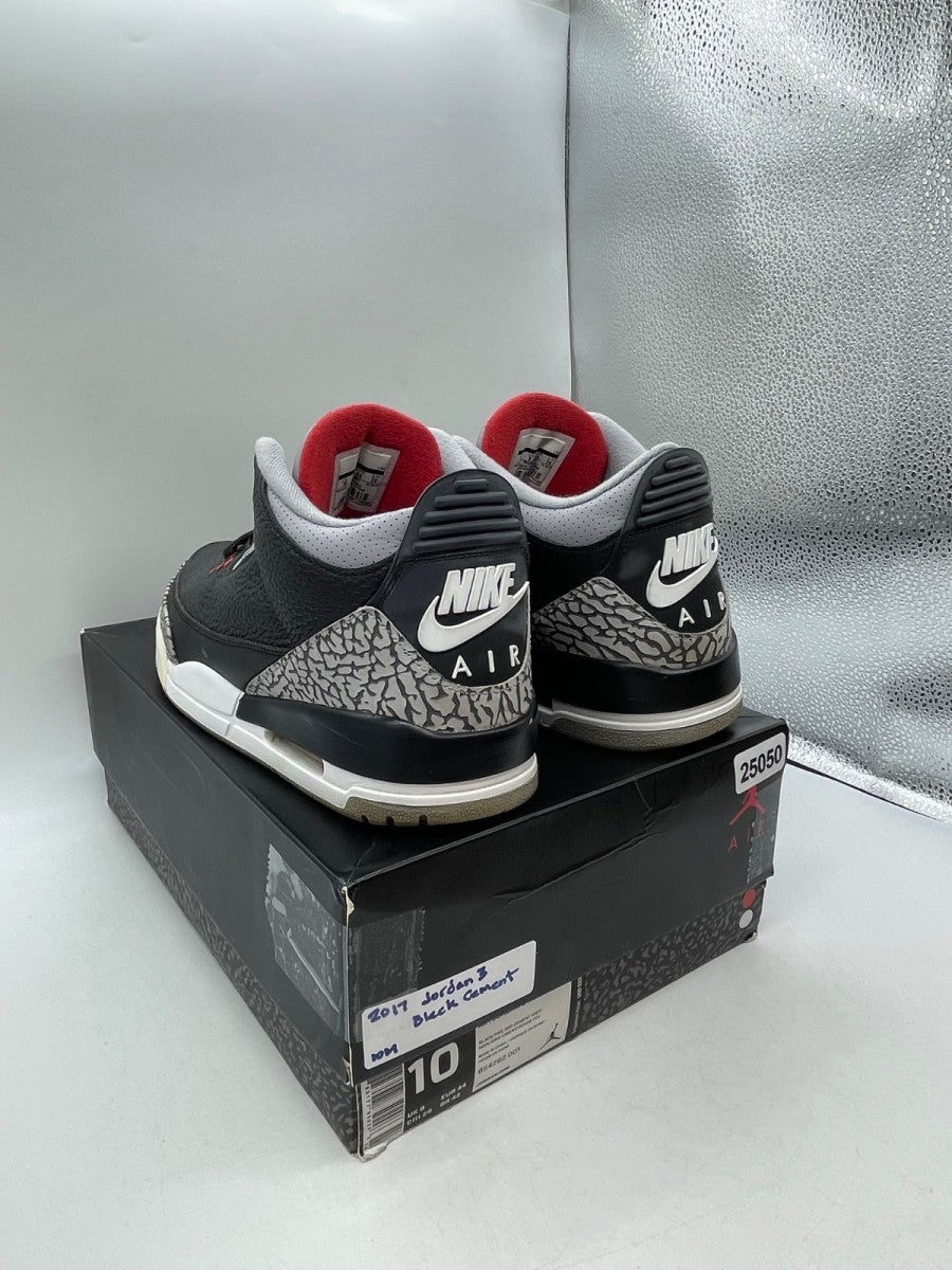 Jordan 3 Retro Black Cement (2018) 10 (Moderately Worn Pre-Owned)JordanBlack/Fire Red-Cement Grey-White - Image 4