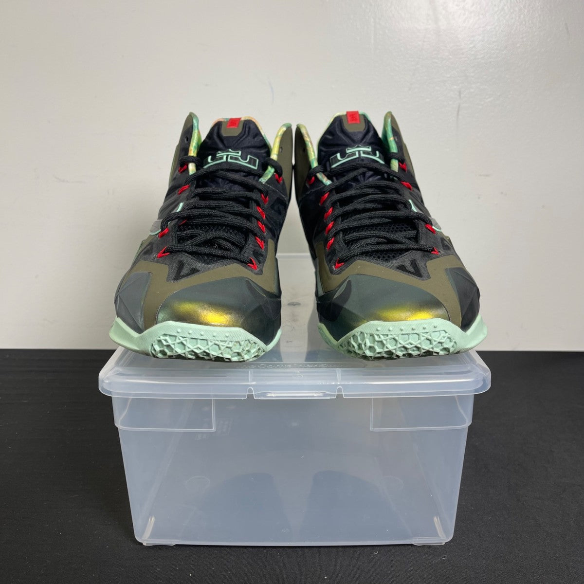 Nike LeBron 11 King's Pride 13 (Moderately Worn Pre-Owned)NikeParachute Gold/Arctic Green-Dark Loden-Black - Image 2
