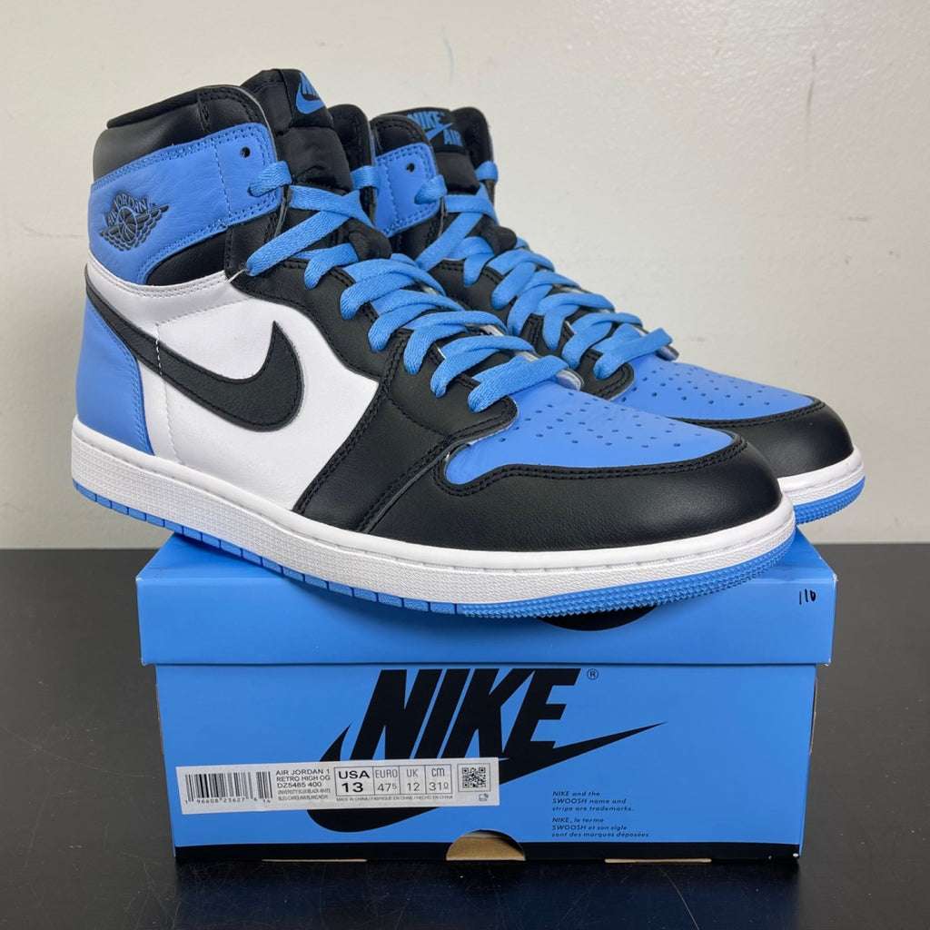 Jordan 1 Retro High OG UNC Toe 13 (Moderately Worn Pre-Owned)JordanUniversity Blue/Black/White - Image 1