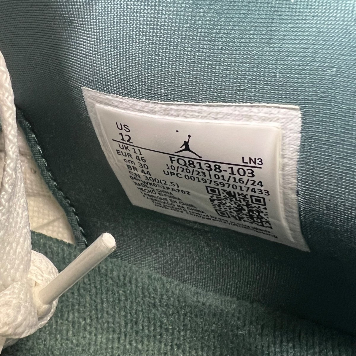 Jordan 4 Retro Oxidized Green 12 (Lightly Worn Pre-Owned)JordanWhite/Oxidized Green/White/Neutral Grey - Image 7