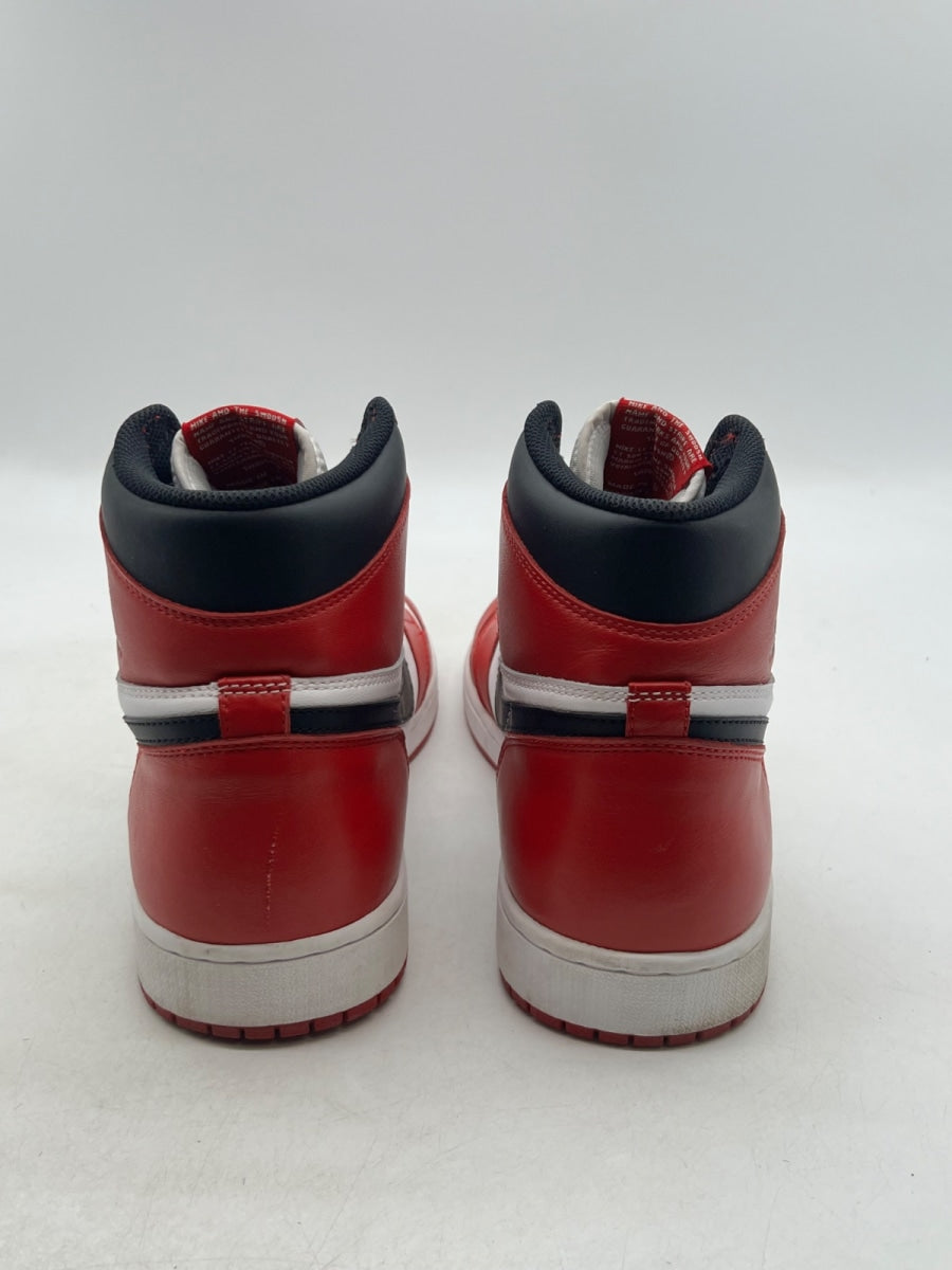 Jordan 1 Retro Chicago (2015) 13 (Moderately Worn Pre-Owned)JordanWhite/Varsity Red-Black - Image 5