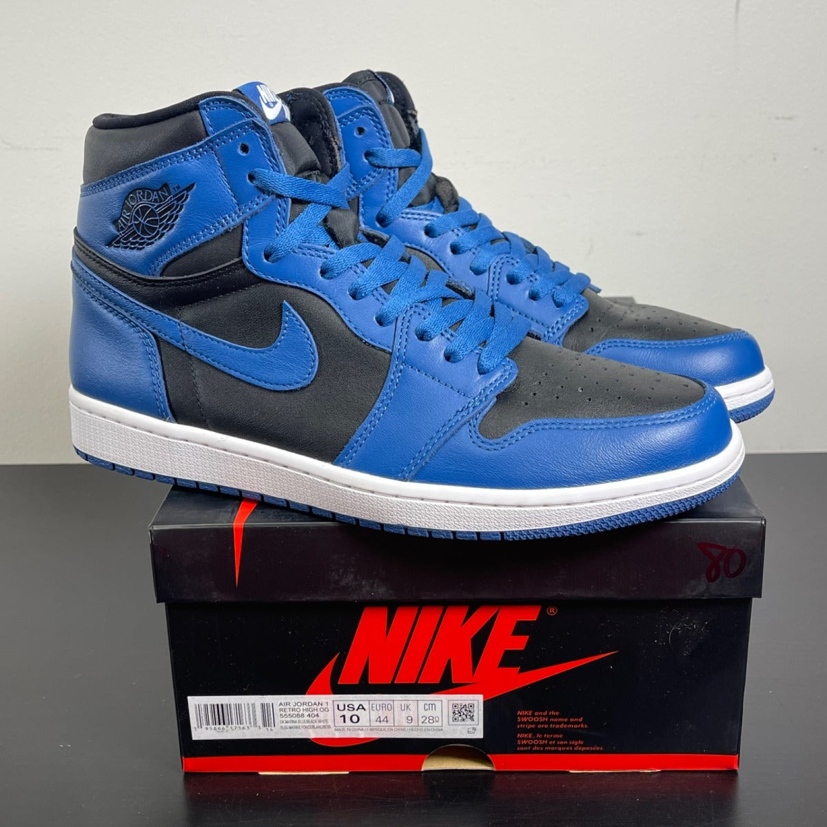 Jordan 1 Retro High OG Dark Marina Blue 10 (Moderately Worn Pre-Owned)JordanDark Marina Blue/Black-White - Image 1