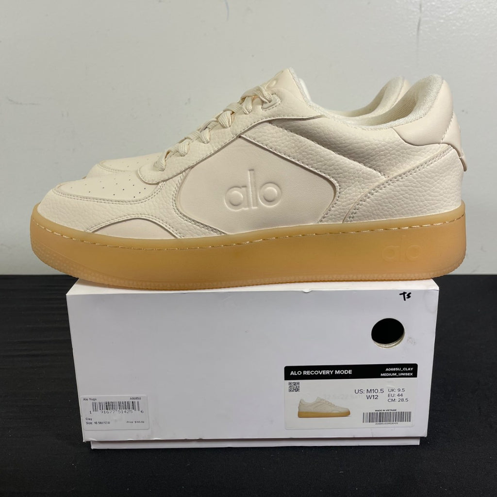 Alo Yoga Recovery Mode Sneaker Clay 10.5 (Moderately Worn Pre-Owned)Alo YogaClay - Image 3