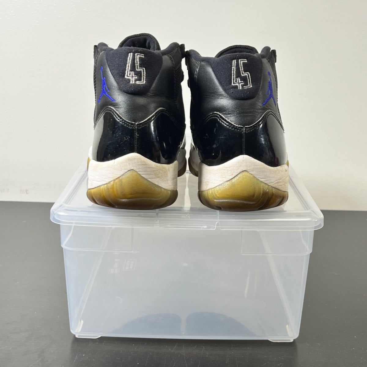 Jordan 11 Retro Space Jam (2016) 8.5 (Heavily Worn Pre-Owned)JordanBlack/Dark Concord-White - Image 6