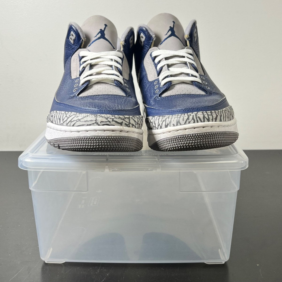 Jordan 3 Retro Georgetown (2021) 11.5 (Lightly Worn Pre-Owned)JordanMidnight Navy/Cement Grey-White - Image 2