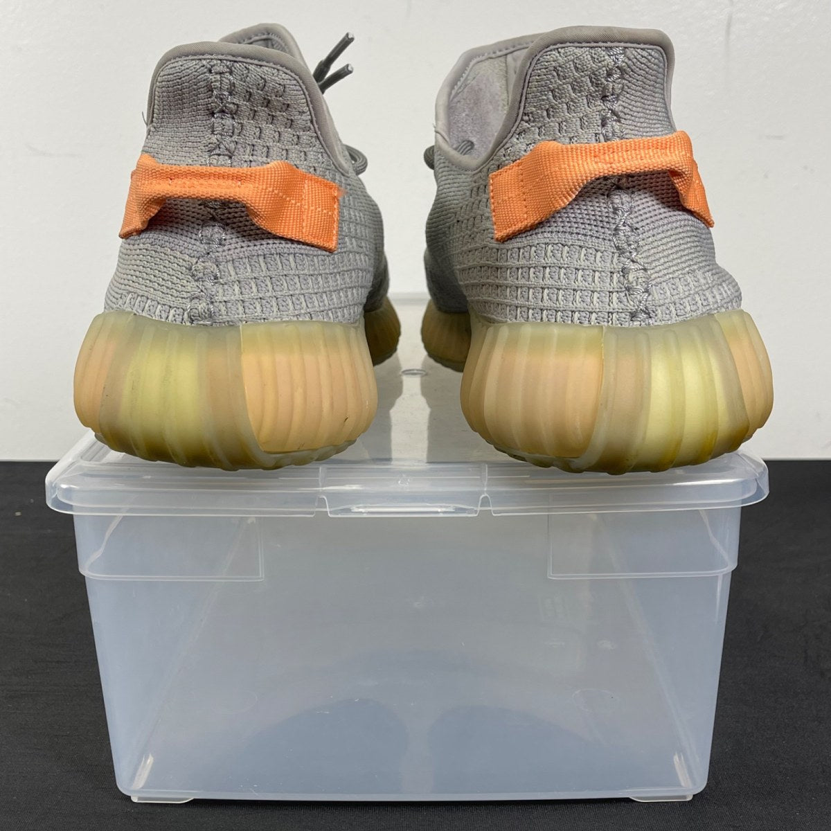 adidas Yeezy Boost 350 V2 True Form 14 (Moderately Worn Pre-Owned)adidasTrue Form/True Form/True Form - Image 4