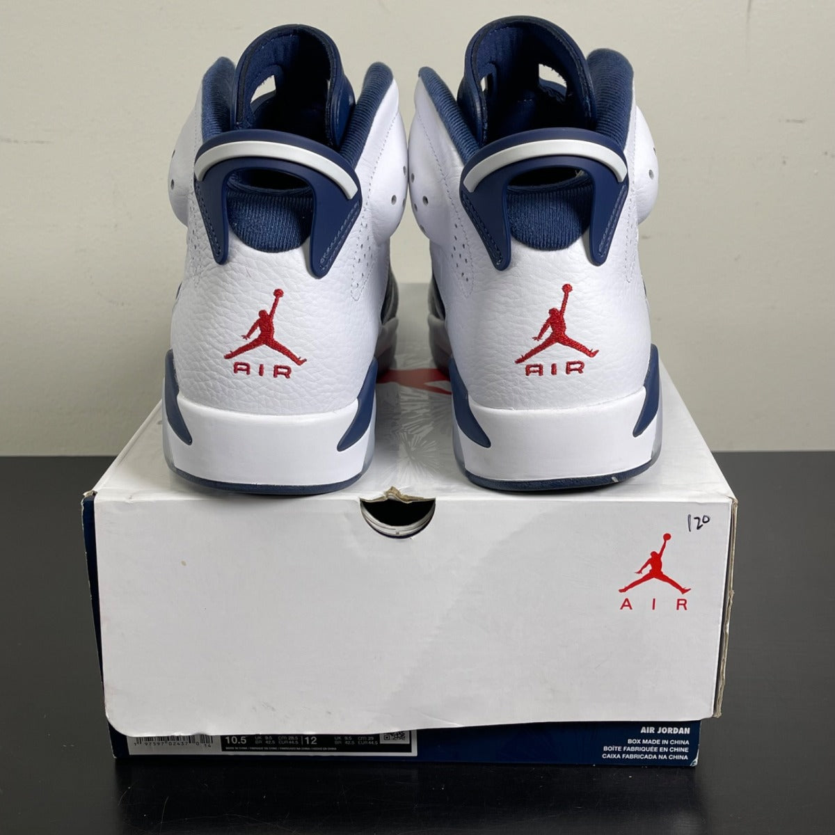 Jordan 6 Retro Olympic (2024) 10.5 (Moderately Worn Pre-Owned)JordanWhite/Varsity Red/Midnight Navy - Image 4