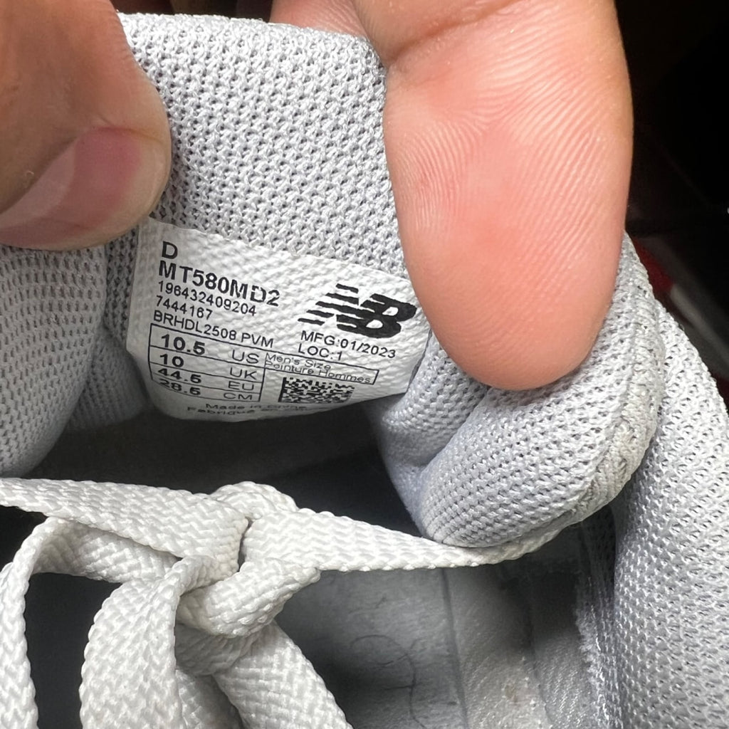 New Balance 580 Grey Day (2023) 10.5 (Lightly Worn Pre-Owned)New BalanceRaincloud/NB Navy/Silver Metallic - Image 7
