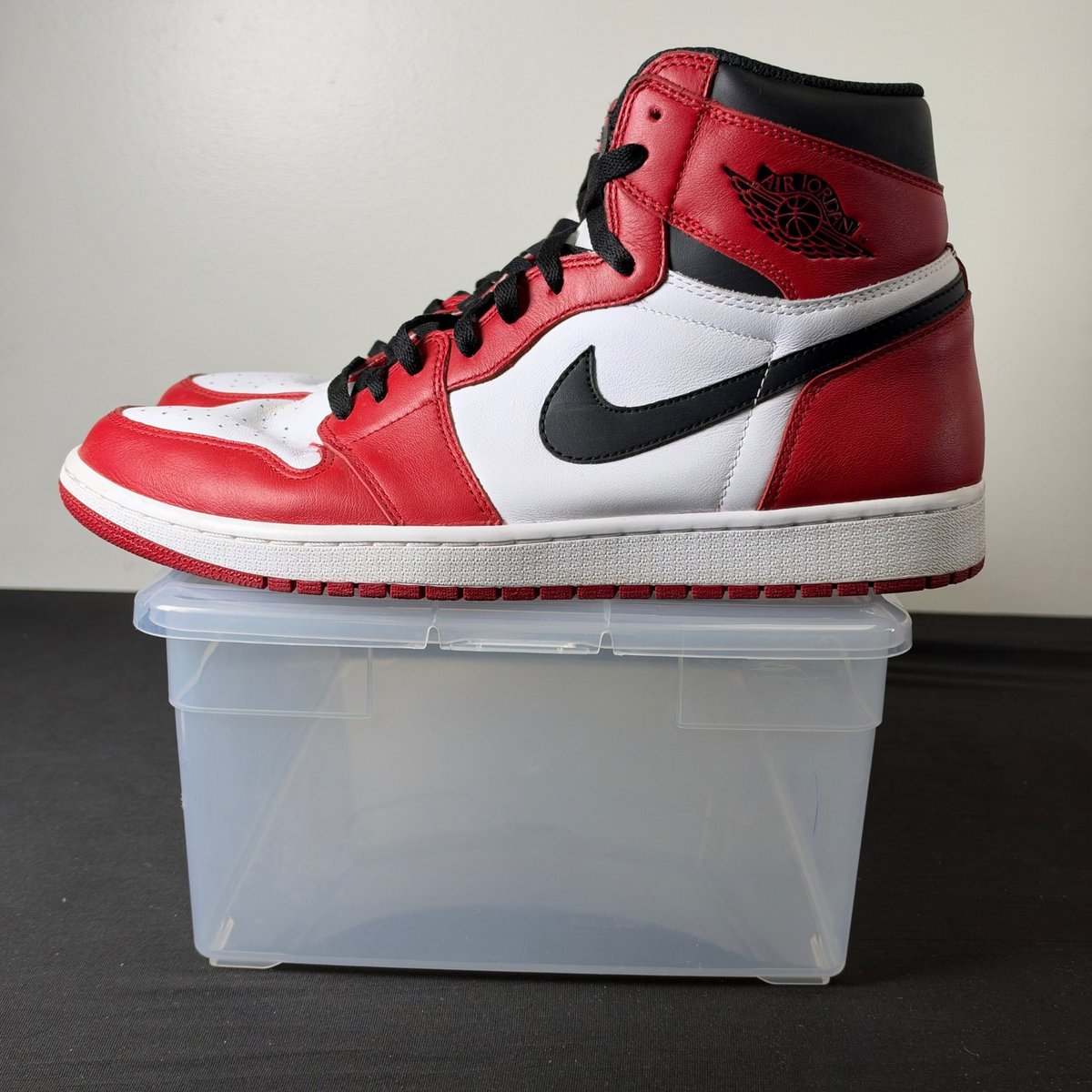 Jordan 1 Retro Chicago (2015) (Size 13) - aux