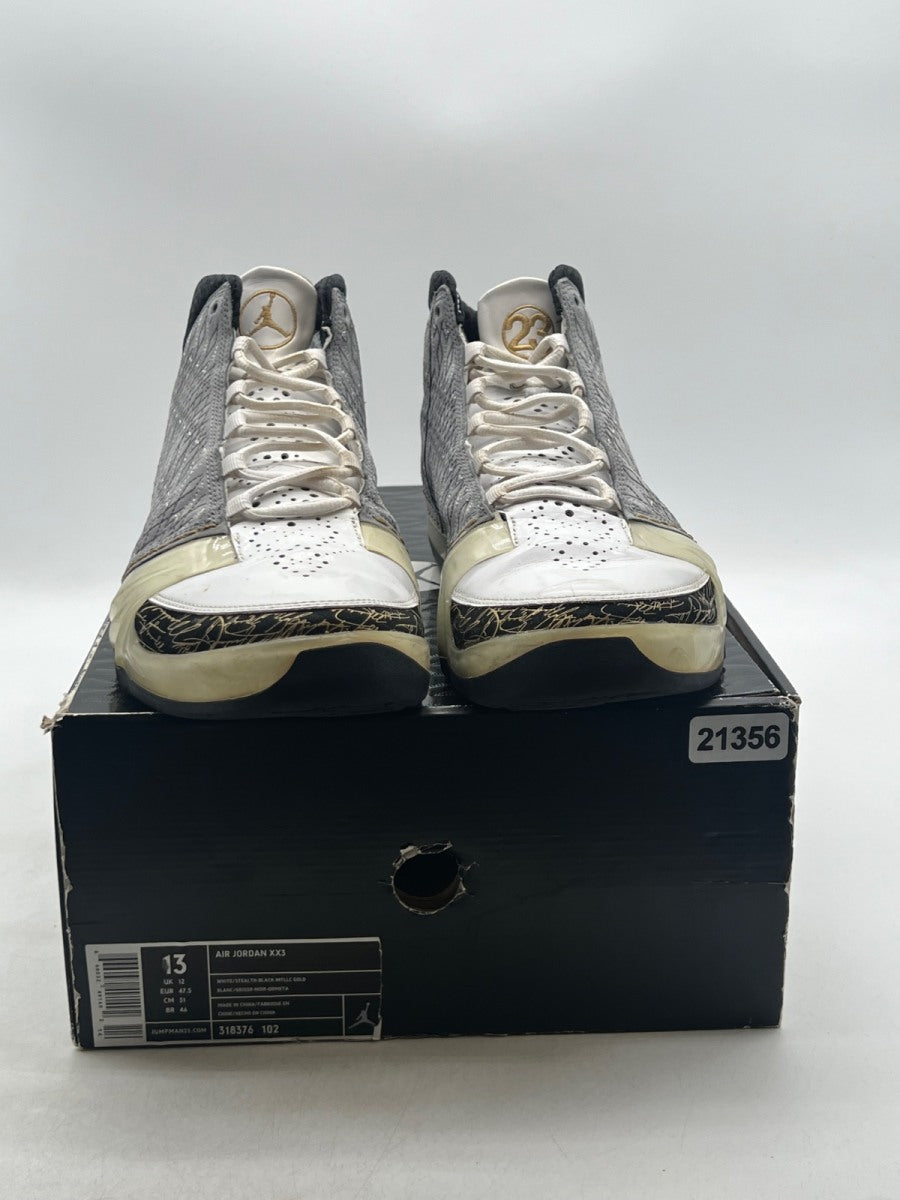 Jordan 23 White Stealth 13 (Moderately Worn Pre-Owned) - Image 2