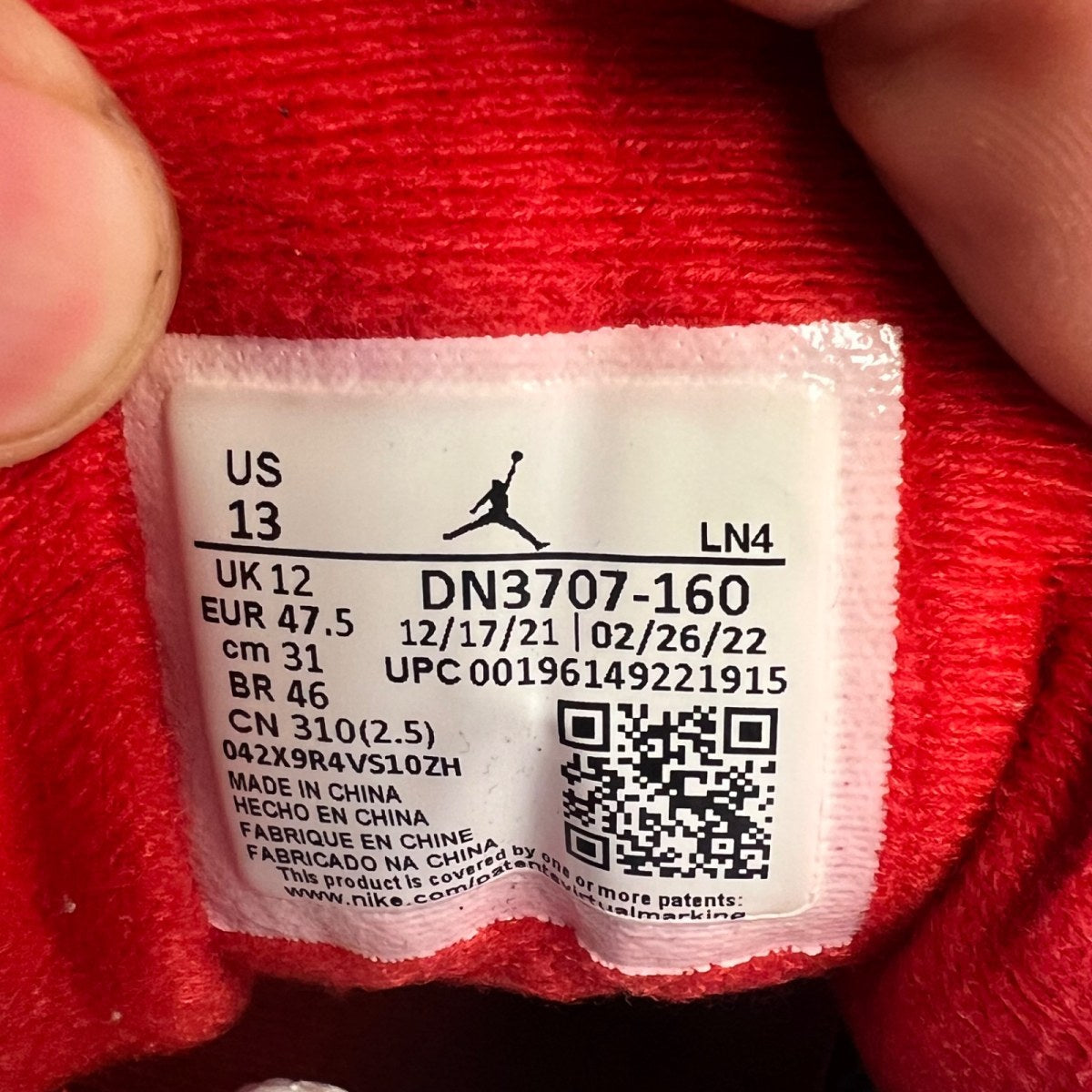 Jordan 3 Retro Fire Red (2022) 13 (Moderately Worn Pre-Owned)JordanWhite/Fire Red/Cement Grey/Black - Image 4