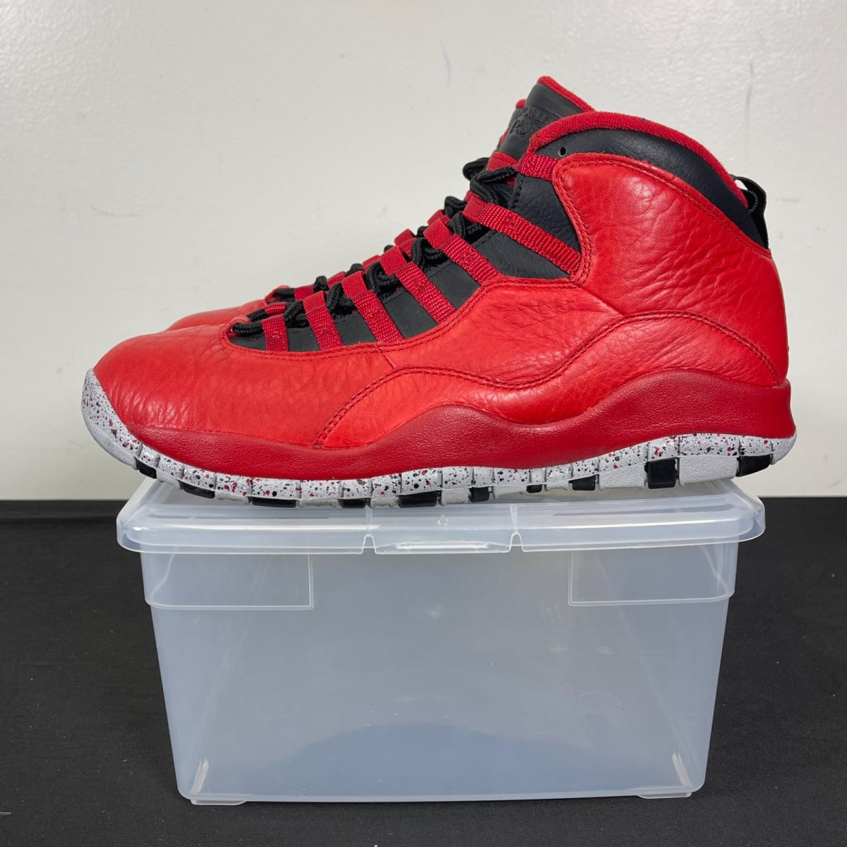 Jordan 10 Retro Bulls Over Broadway 10 (Moderately Worn Pre-Owned)JordanGym Red/Black-Wolf Grey - Image 3