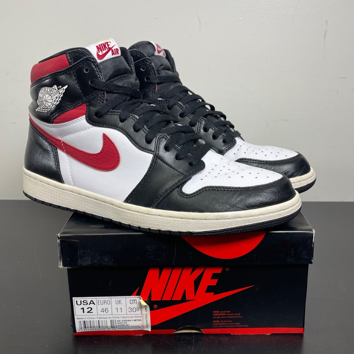 Jordan 1 Retro High Black Gym Red 12 (Moderately Worn Pre-Owned)JordanBlack/Gym Red-White-Sail - Image 1