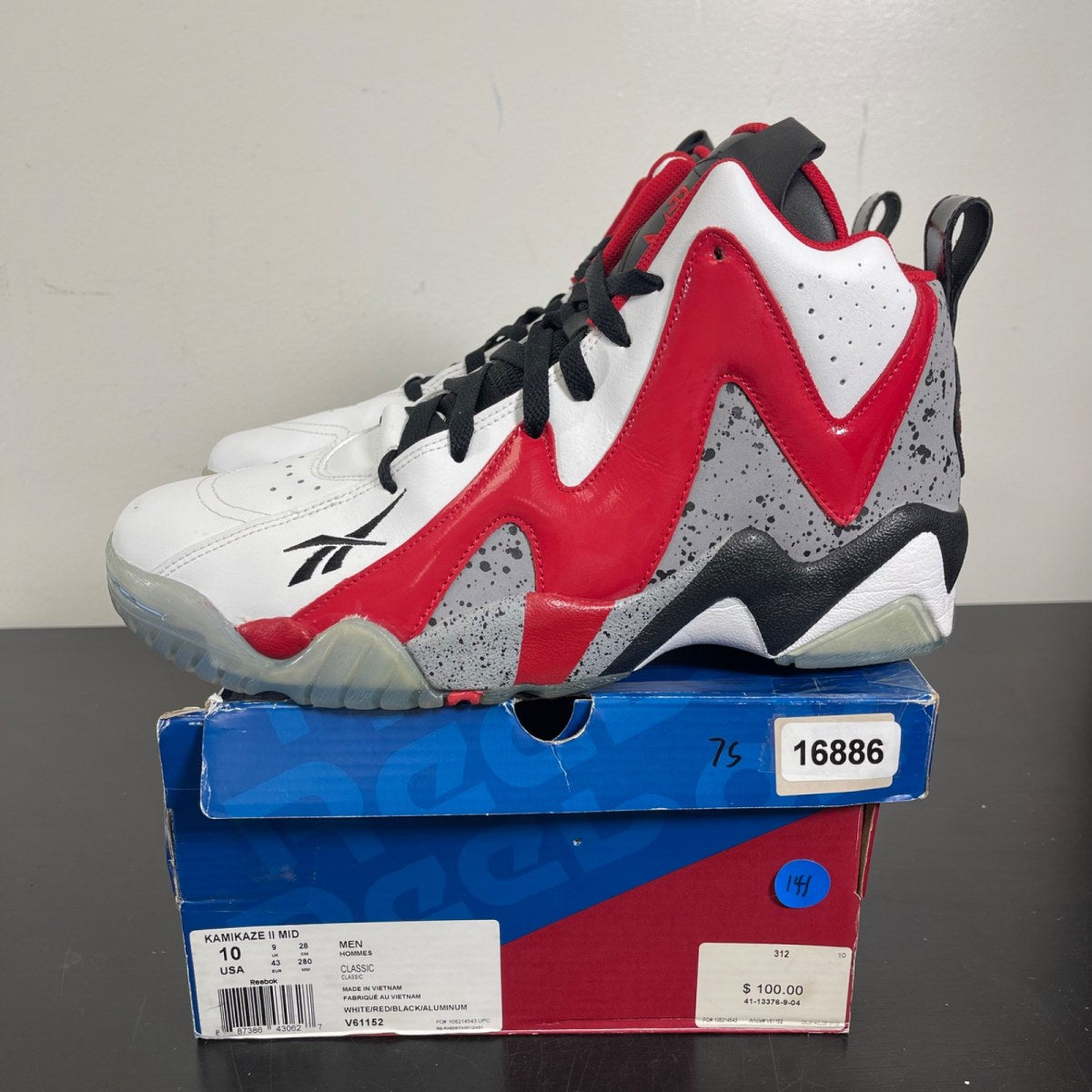 Reebok Kamikaze II Trailblazers 10 (Moderately Worn Pre-Owned)ReebokWhite/Black/Red - Image 3