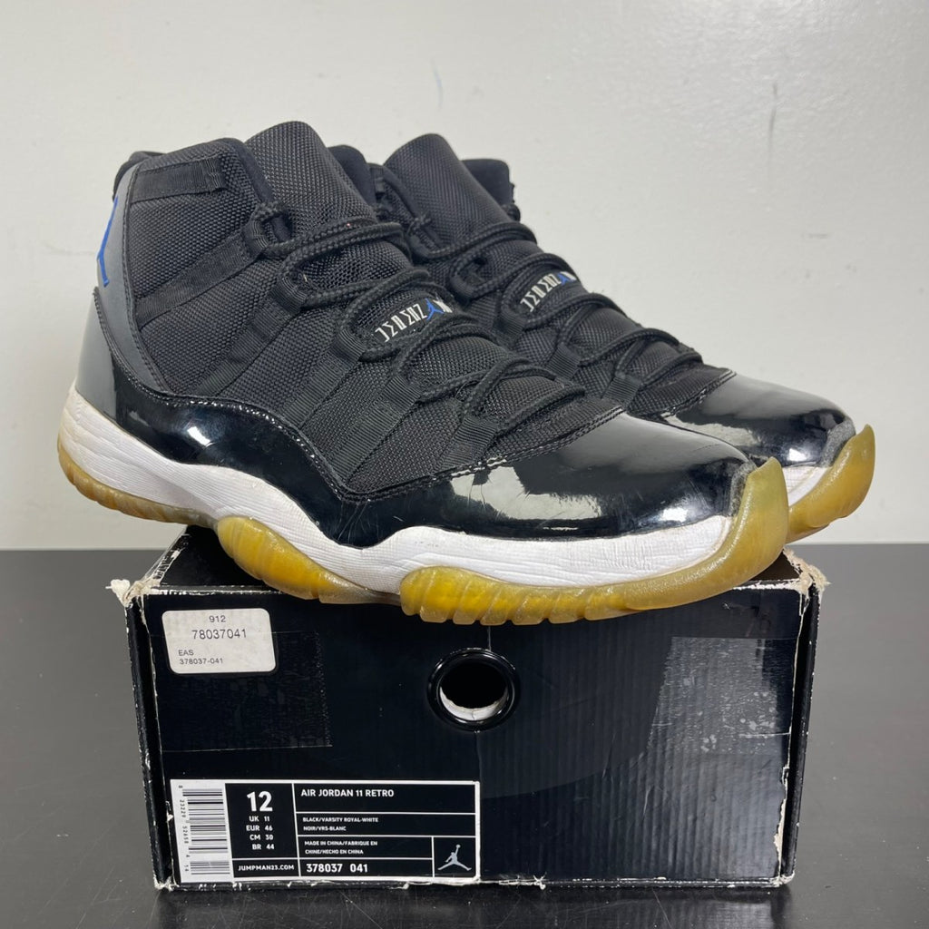 Jordan 11 Retro Space Jam (2009) 12 (Moderately Worn Pre-Owned)JordanBlack/Varsity Royal-White - Image 1