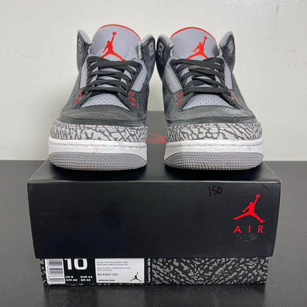 Jordan 3 Retro Black Cement (2018) 10 (Moderately Worn Pre-Owned)JordanBlack/Fire Red-Cement Grey-White - Image 2