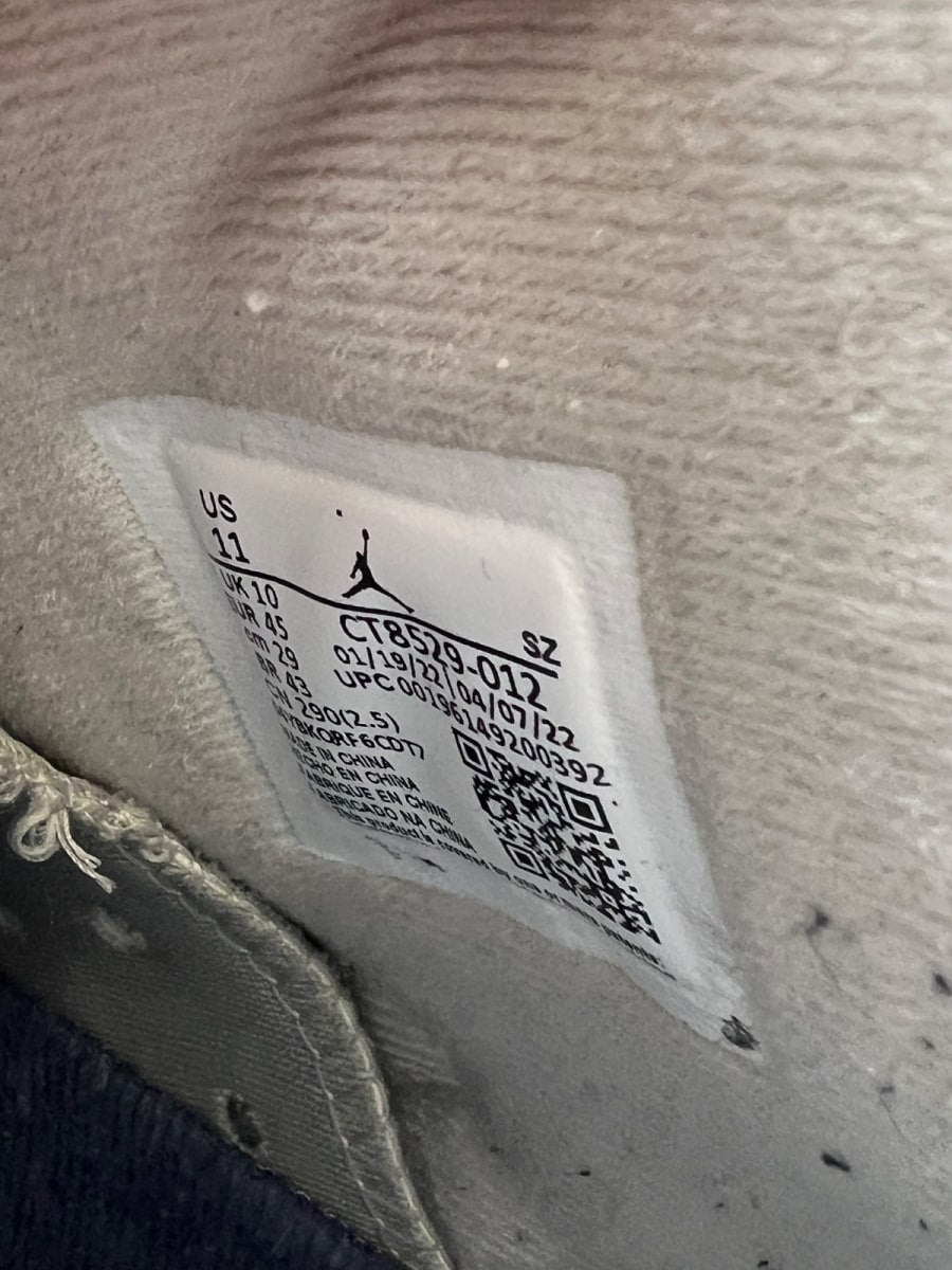 Jordan 6 Retro Georgetown (2022) 11 (Moderately Worn Pre-Owned)JordanMagnet/College Navy - Image 9