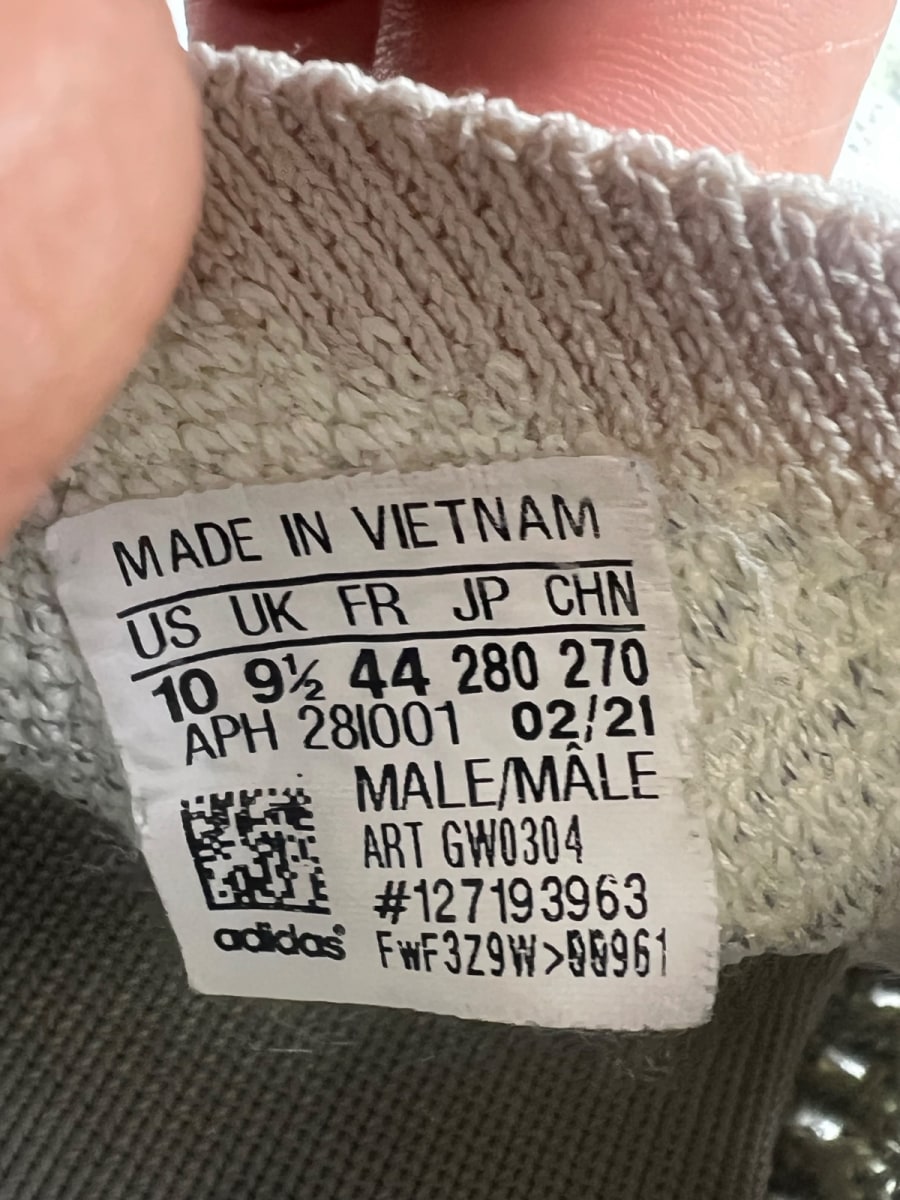 adidas Yeezy Boost 380 Alien Blue 10 (Moderately Worn Pre-Owned) - Image 8