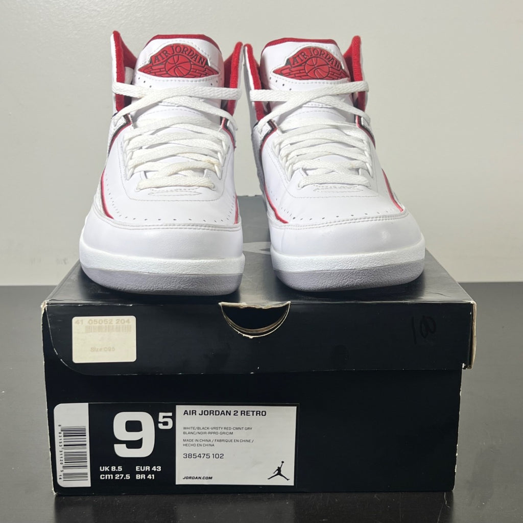Jordan 2 Retro White Red (2014) 9.5 (Lightly Worn Pre-Owned)JordanWhite/Black-Varsity Red-Cement Grey - Image 2