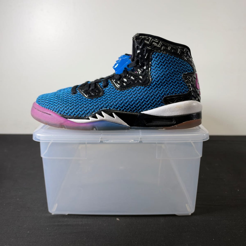Air Jordan Spizike Forty BG (Size 5) - aux