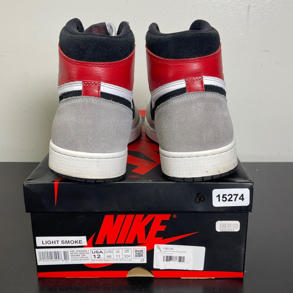 Jordan 1 Retro High Light Smoke Grey 12 (Moderately Worn Pre-Owned)JordanWhite/Black-Light Smoke Grey-Varsity Red - Image 4