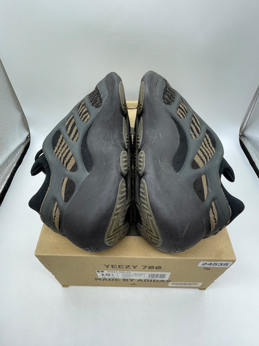 adidas Yeezy 700 V3 Clay Brown 10.5 (Moderately Worn Pre-Owned)adidasEremial/Eremial/Eremial - Image 6