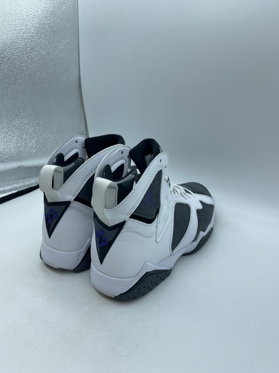 Jordan 7 Retro Flint (2021) 10.5 (Moderately Worn Pre-Owned)JordanWhite/Flint Grey-Black-Varsity Purple - Image 5