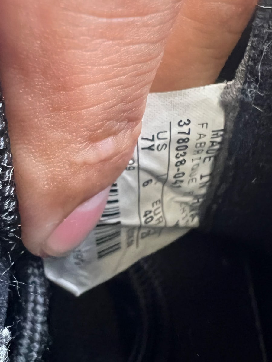 Jordan 11 Retro Space Jam (2016) (GS) 7Y (Heavily Worn Pre-Owned)JordanBlack/Dark Concord-White - Image 7