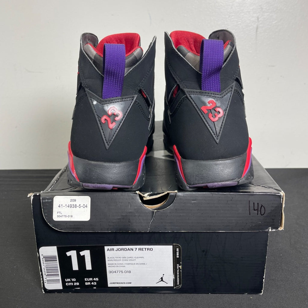 Jordan 7 Retro Raptors (2012) 11 (Moderately Worn Pre-Owned)JordanBlack/True Red-Dark Charcoal-Club Purple - Image 4