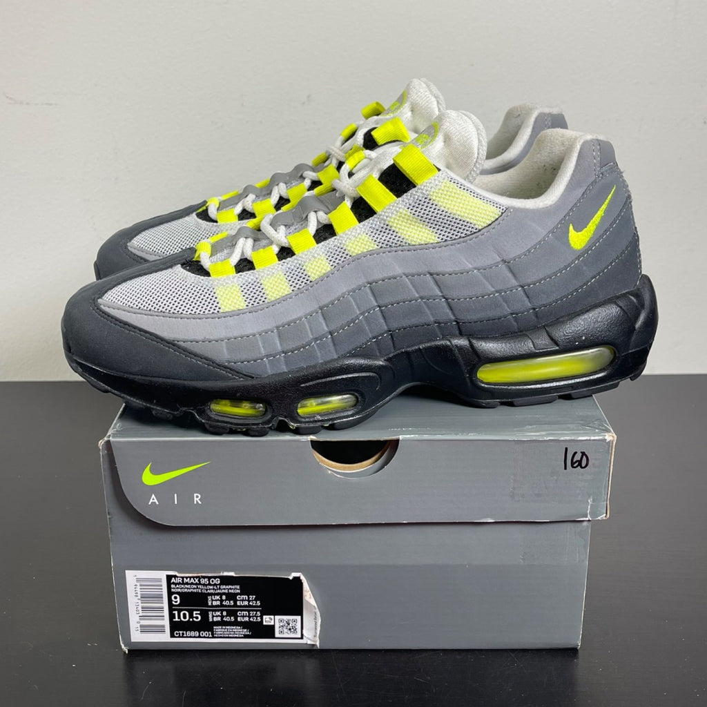 Nike Air Max 95 OG Neon (2020) 9 (Moderately Worn Pre-Owned)NikeBlack/Neon Yellow-Light Graphite - Image 3