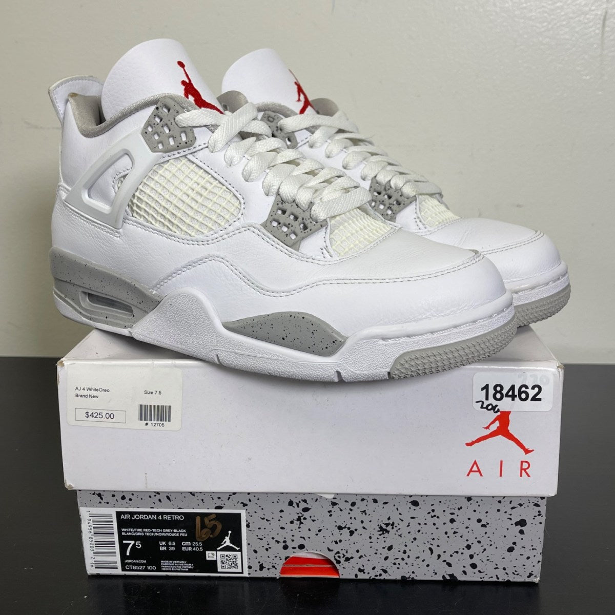 Jordan 4 Retro White Oreo (2021) 7.5 (Moderately Worn Pre-Owned)JordanWhite/Tech Grey-Black-Fire Red - Image 1