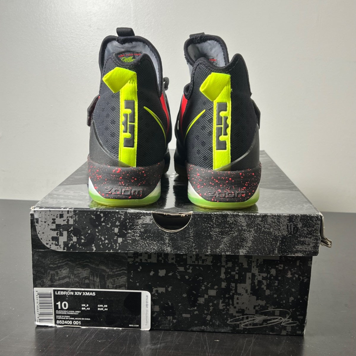 Nike Cavs Court SPO - LeBron 14 Out of Nowhere 10 (Lightly Worn Pre-Owned)NikeBlack/Volt-Cool Grey - Image 5