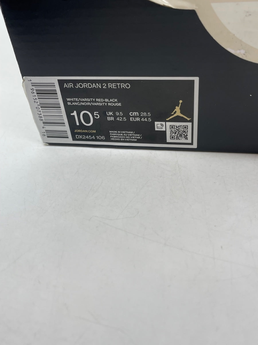 Jordan 2 Retro OG Chicago (2022) 10.5 (Moderately Worn Pre-Owned)JordanWhite/Varsity Red/Black - Image 9
