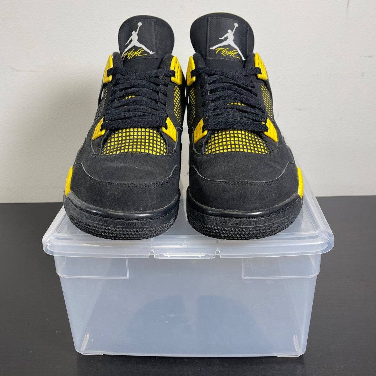 Jordan 4 Retro Thunder (2012) 12 (Moderately Worn Pre-Owned)JordanBlack/Tour Yellow - Image 2