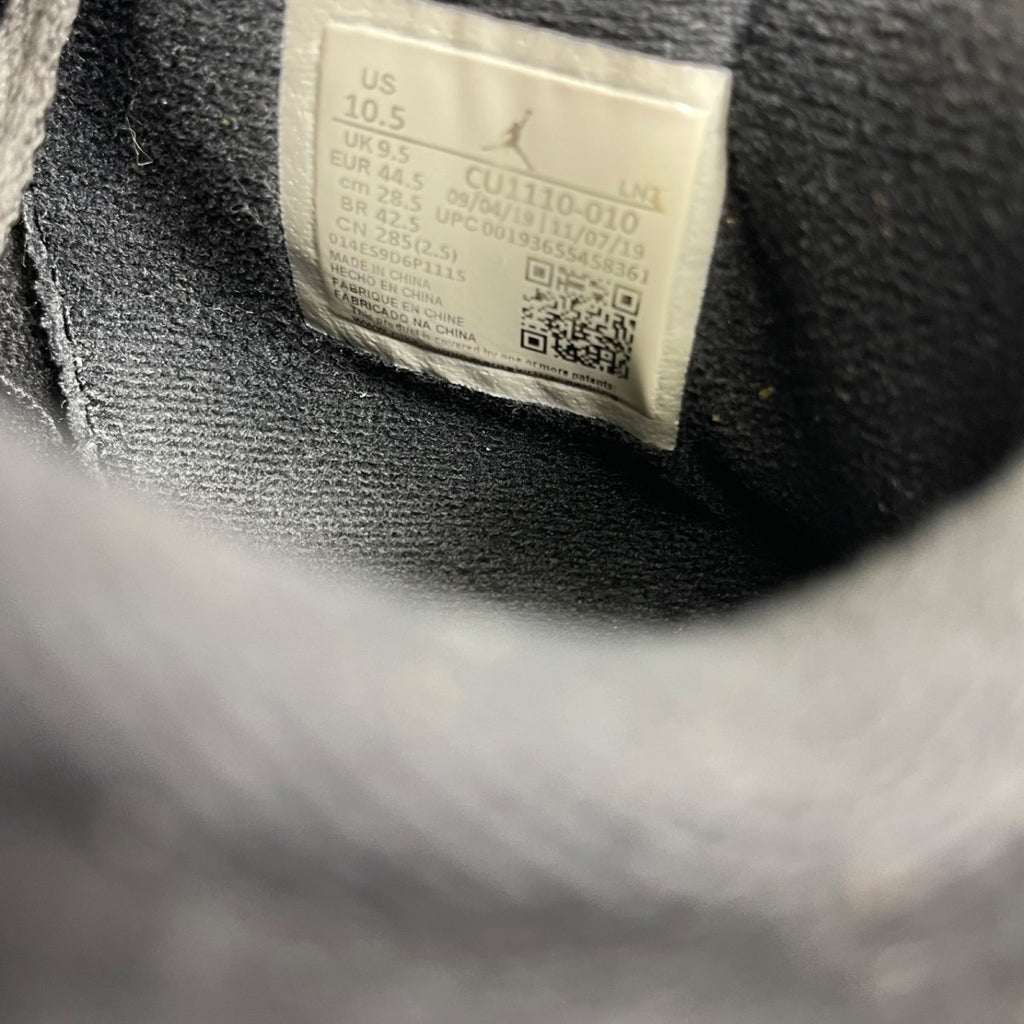 Jordan 4 Retro Black Cat (2020) 10.5 (Moderately Worn Pre-Owned)JordanBlack/Black-Light Graphite - Image 6