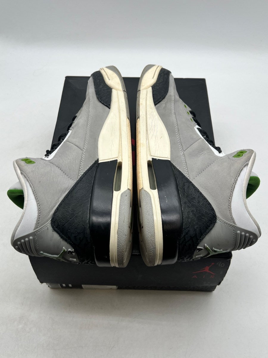 Jordan 3 Retro Chlorophyll 11 (Heavily Worn Pre-Owned)JordanLight Smoke Grey/Chlorophyll-Black-White - Image 9