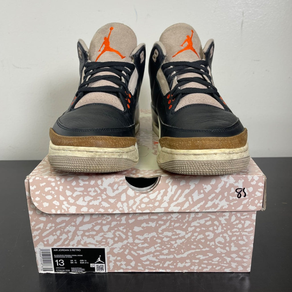 Jordan 3 Retro Desert Elephant 13 (Moderately Worn Pre-Owned)JordanBlack/Rush Orange/Fossil Stone/Sail - Image 2