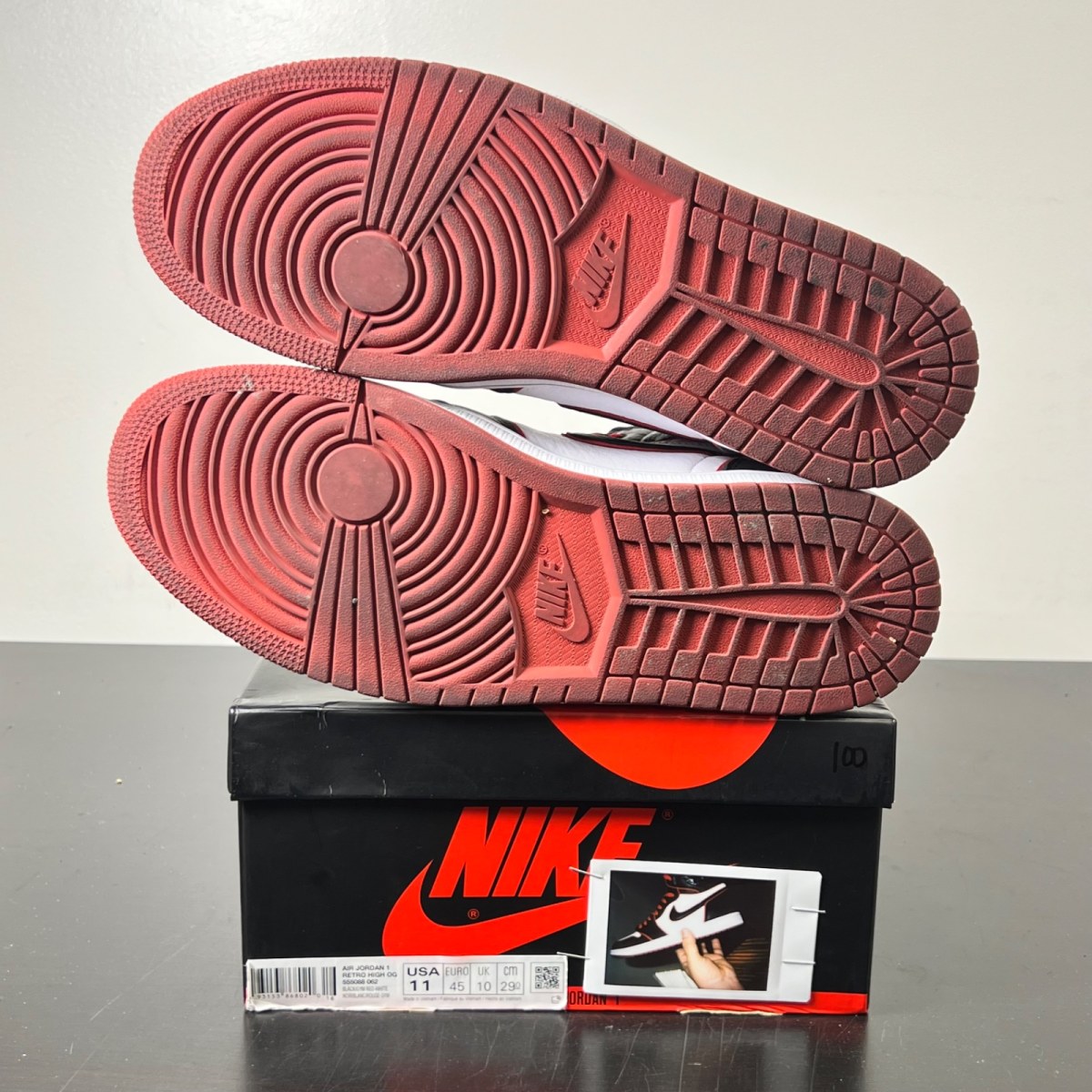 Jordan 1 Retro High Bloodline 11 (Lightly Worn Pre-Owned)JordanBlack/Gym Red-White - Image 6