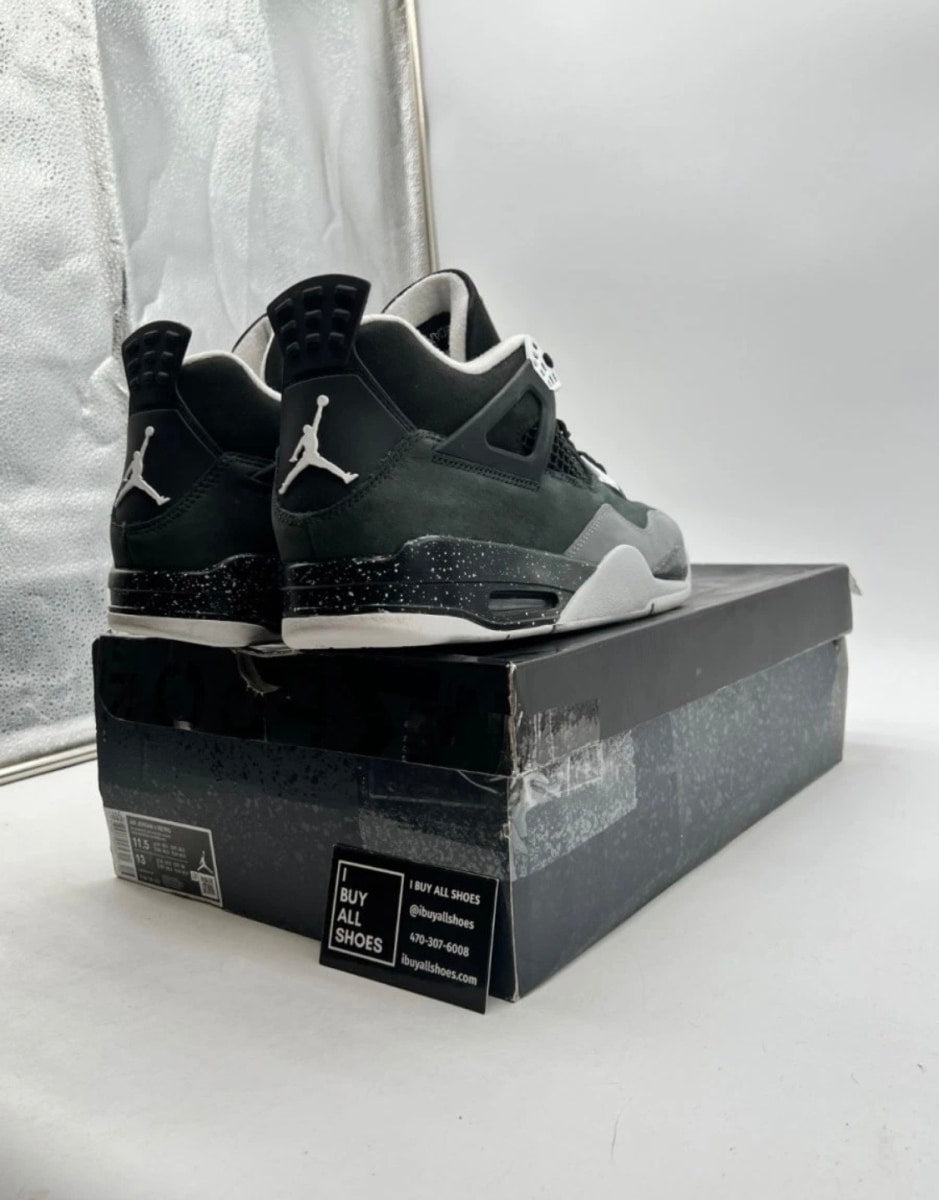 Jordan 4 Retro Fear (2024) 11.5 (Moderately Worn Pre-Owned)JordanBlack/White/Anthracite/Black/Pure Platinum - Image 3