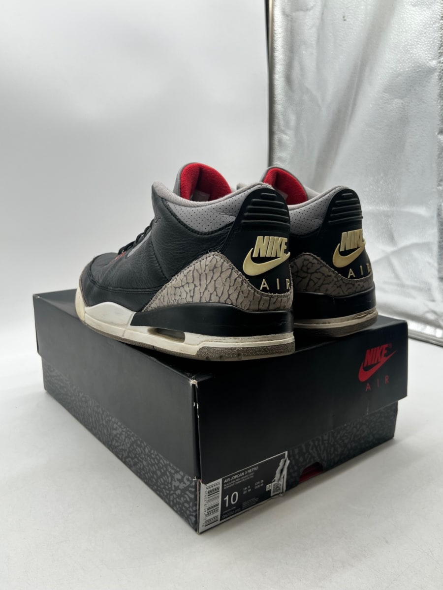 Jordan 3 Retro OG Black Cement (2024) 10 (Heavily Worn Pre-Owned)JordanBlack/Fire Red/Cement Grey/Sail - Image 6